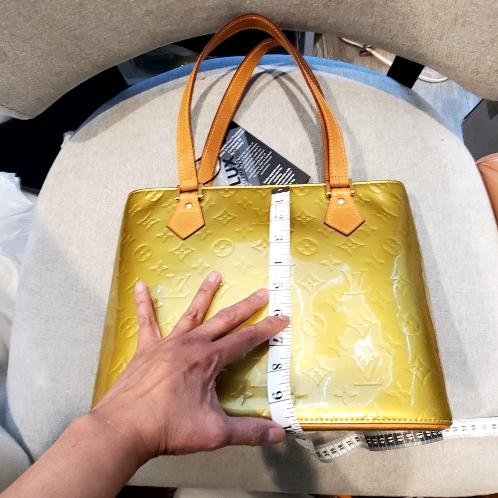 Louis Vuitton Gold  Vernis Tote - Picture 2 of 9